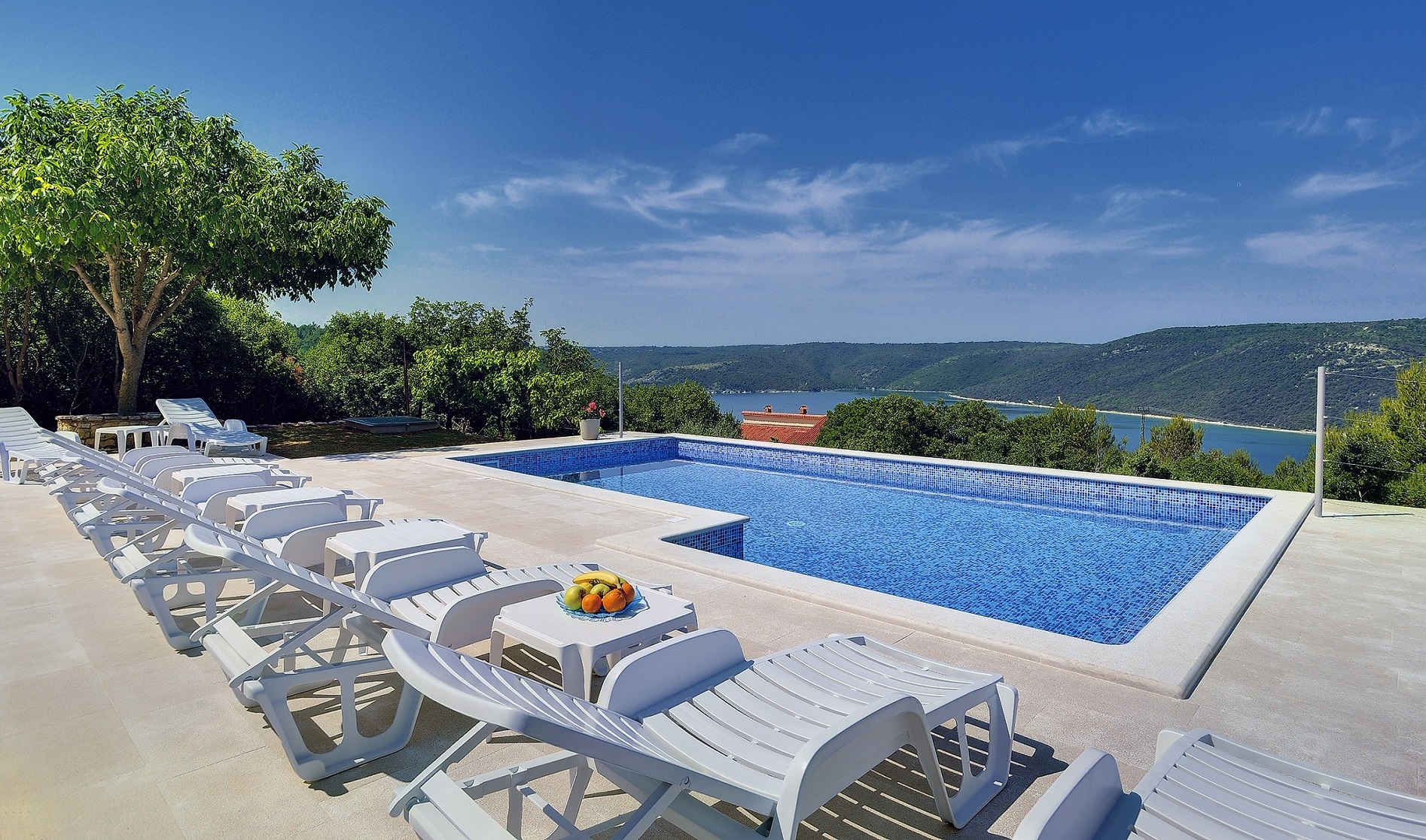 Villa Mytilus with large pool and spectacular view